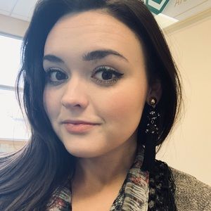 Meet your Posher, Lauren